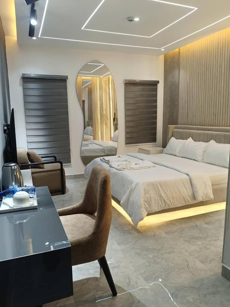 Blackwood Hotels Ikeja Eksteriør bilde