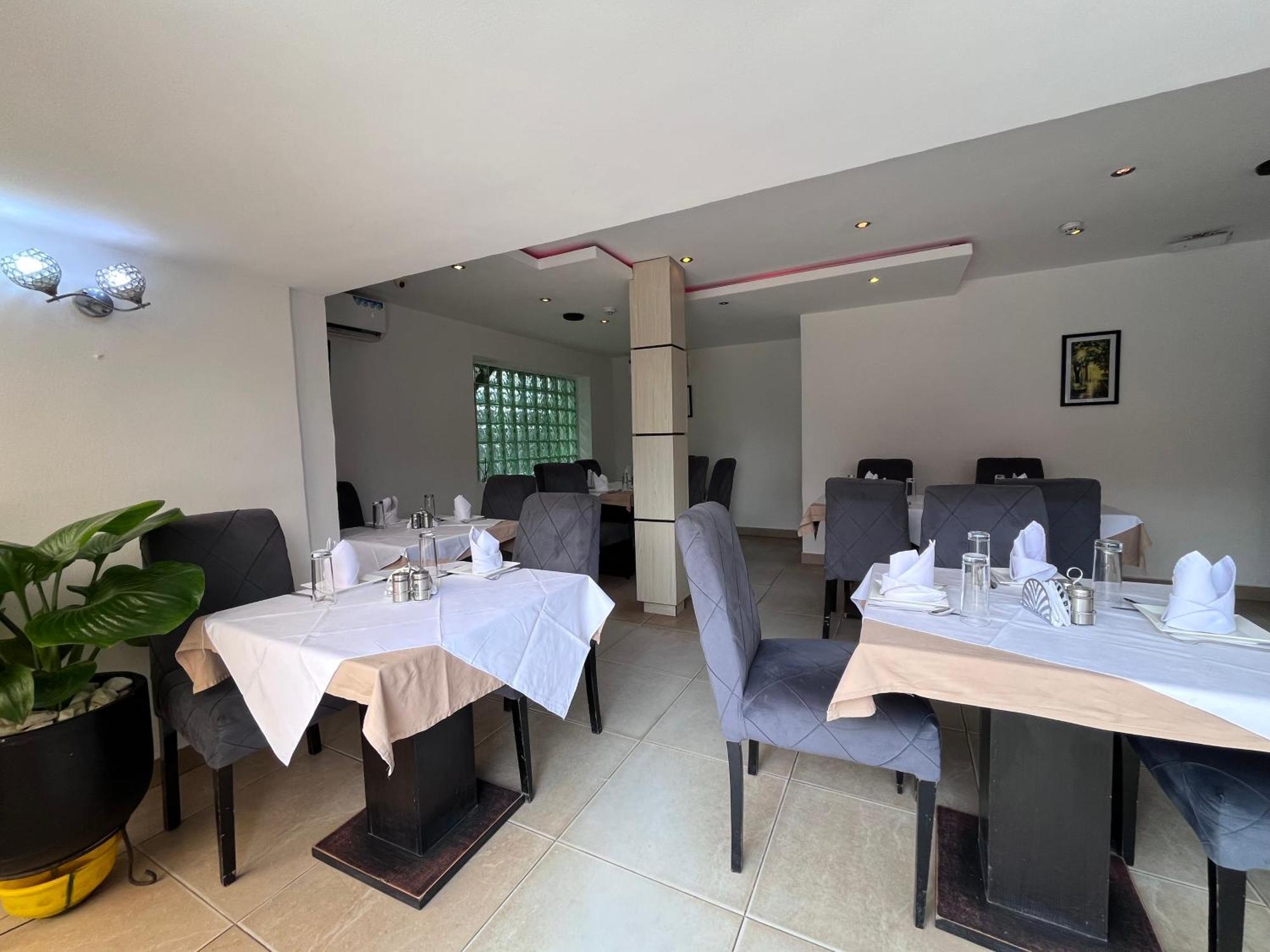 Blackwood Hotels Ikeja Eksteriør bilde